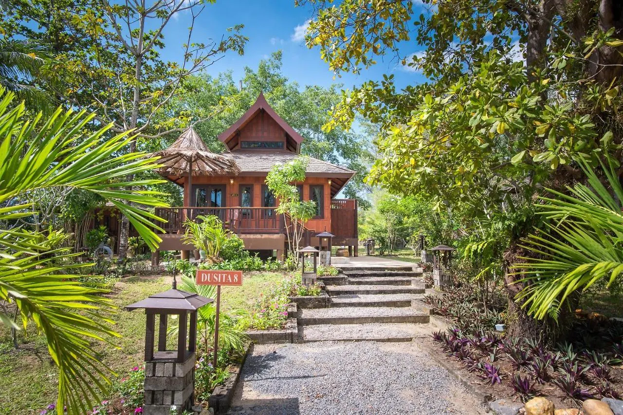 Thailife Wellness & Meditation Resort- Sha Plus Khao Lak 4*,