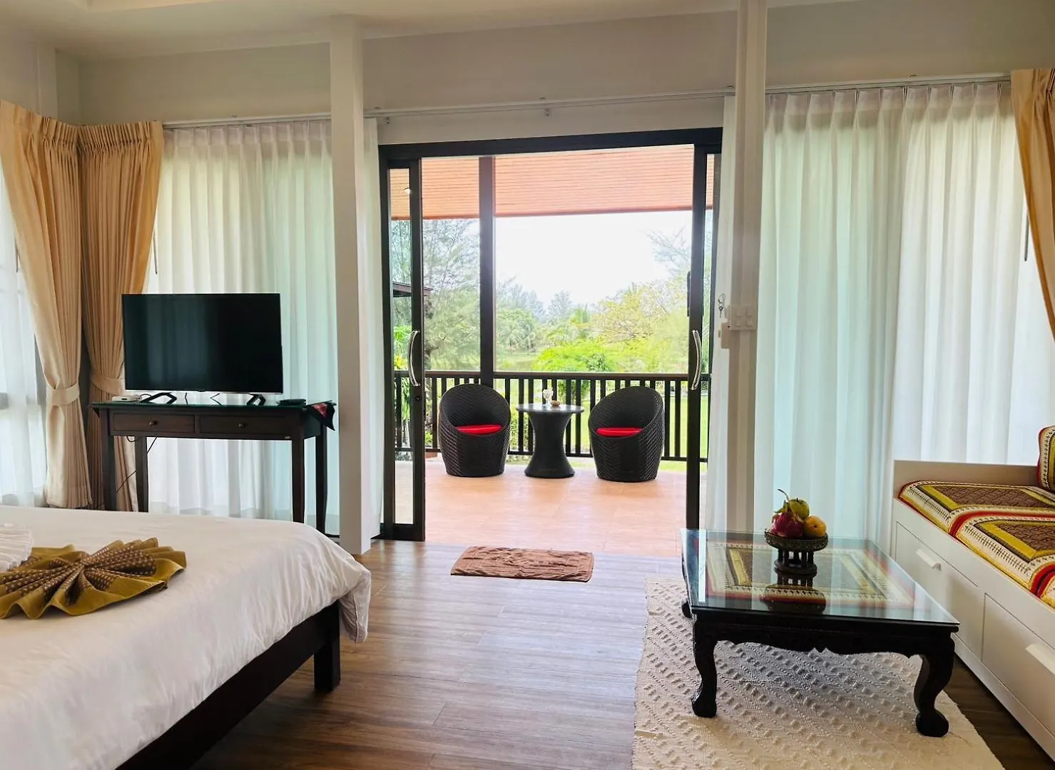 Thailife Wellness & Meditation Resort- Sha Plus Khao Lak 4*,