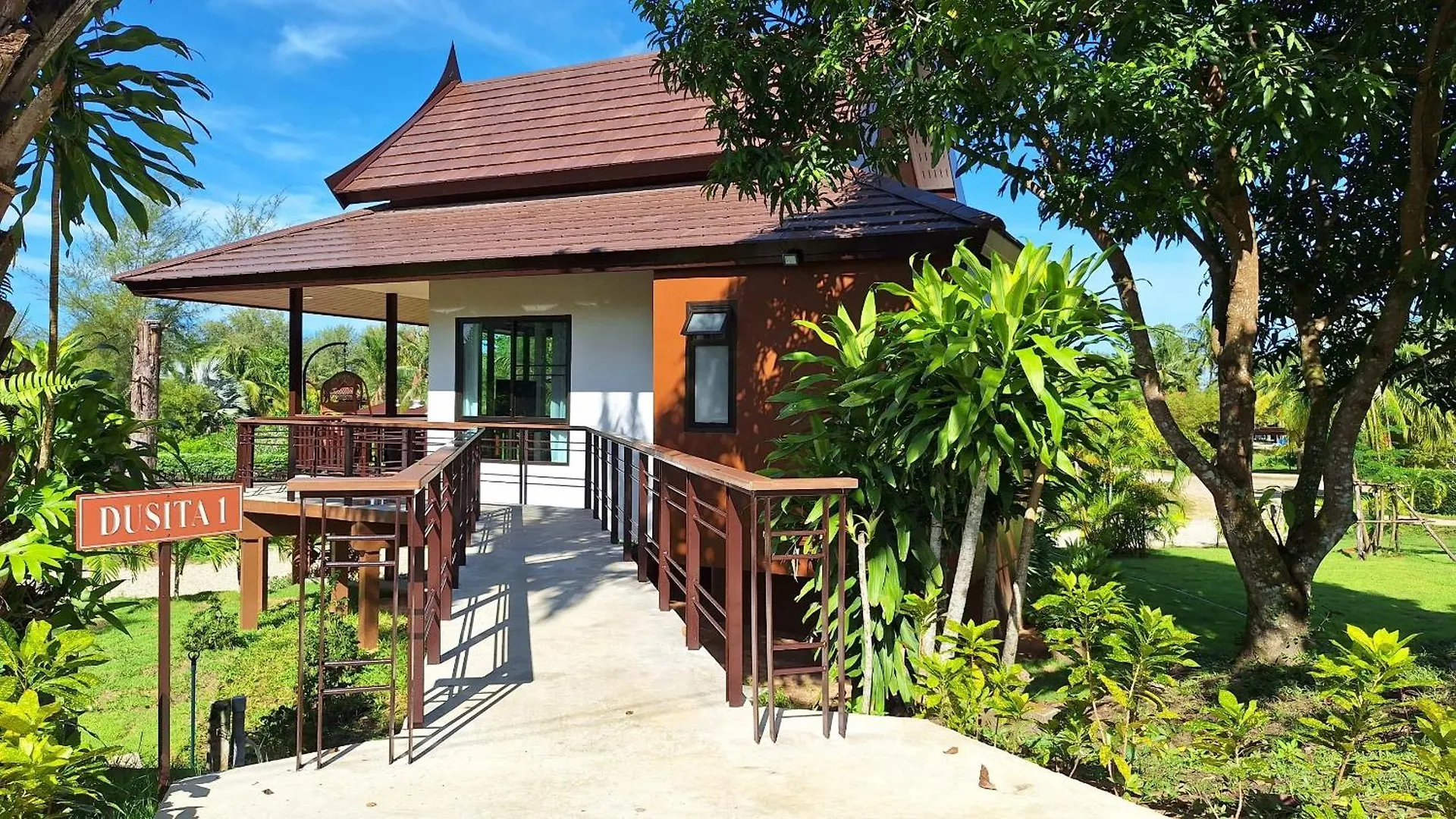 Thailife Wellness & Meditation Resort- Sha Plus Khao Lak 4*,